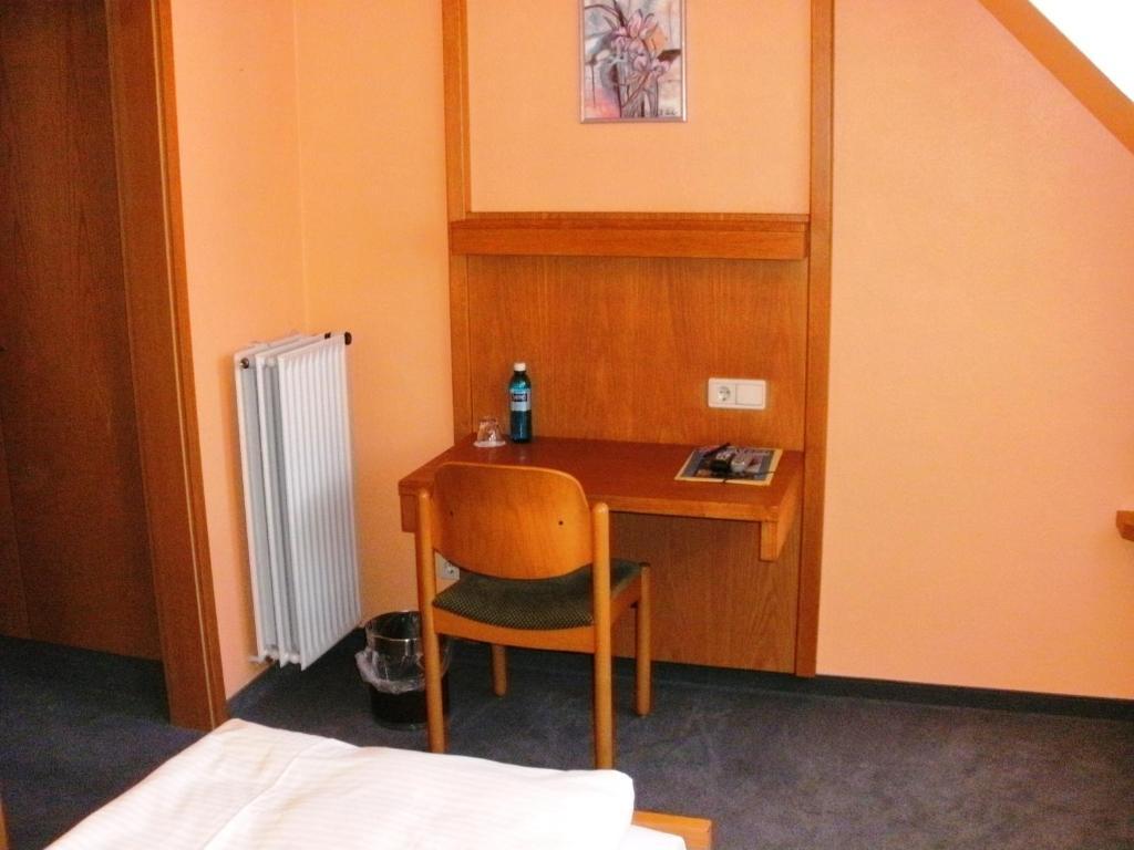 Gasthof Landhotel Gruner Baum Cadolzburg Kamer foto