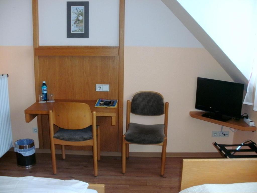 Gasthof Landhotel Gruner Baum Cadolzburg Kamer foto
