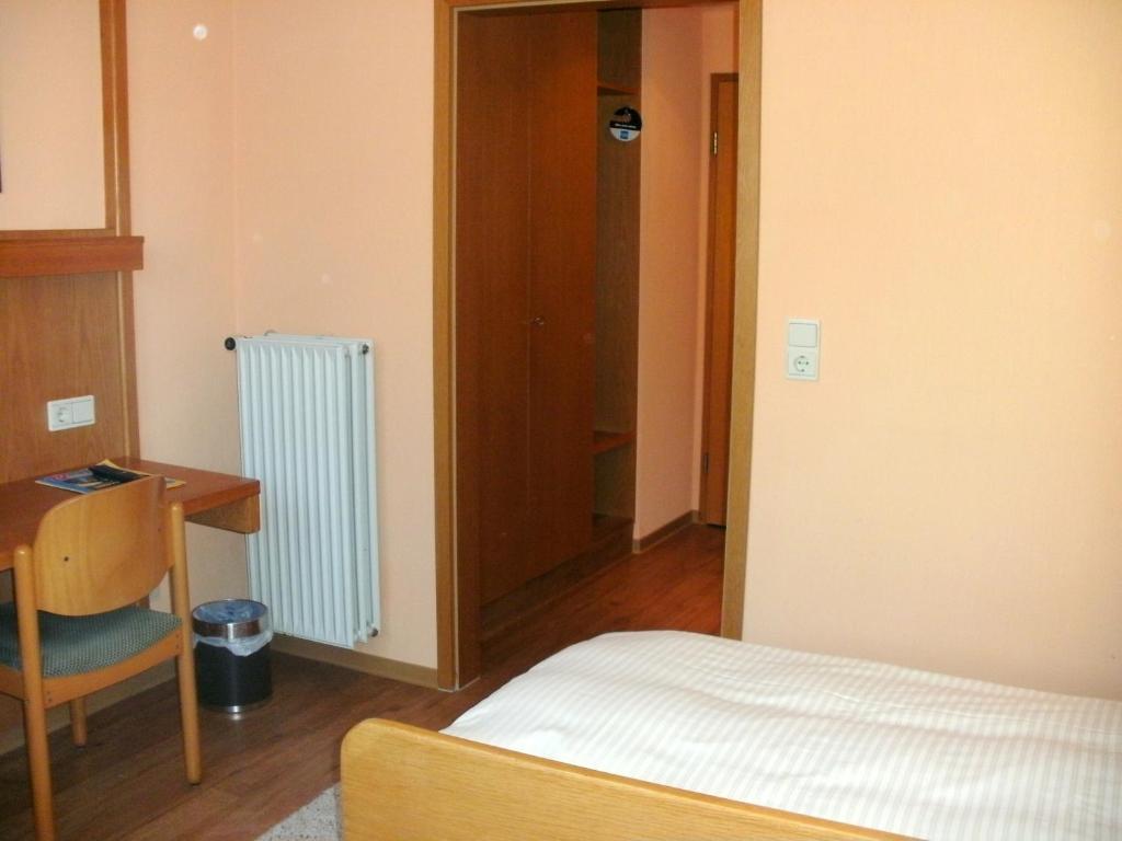 Gasthof Landhotel Gruner Baum Cadolzburg Kamer foto